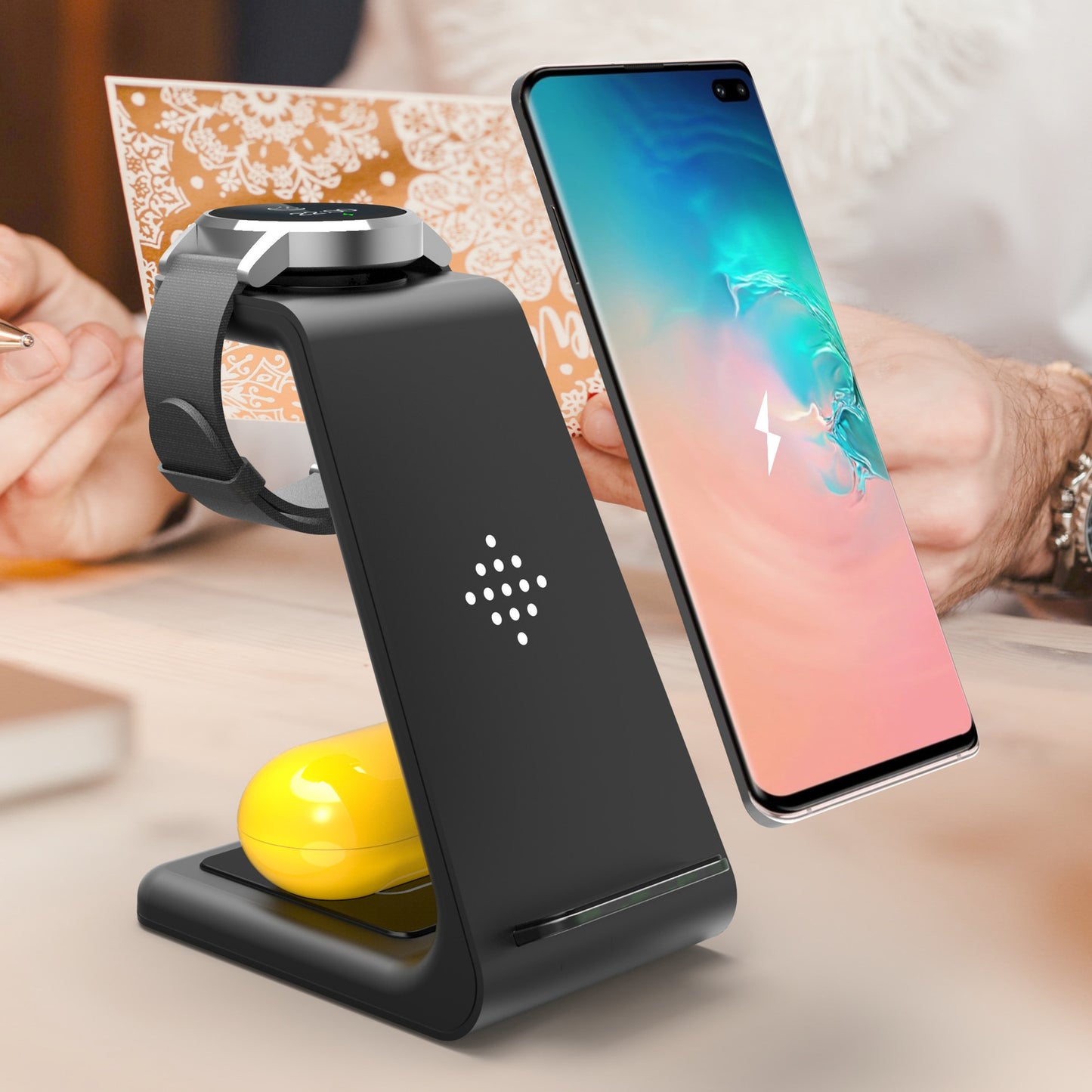 3-in-1 Fast Wireless Charging Station Stand